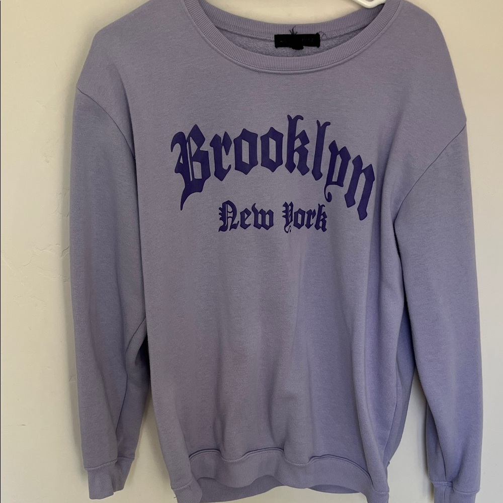 Casual Lavender Crew Neck Sweater with Brooklyn Print